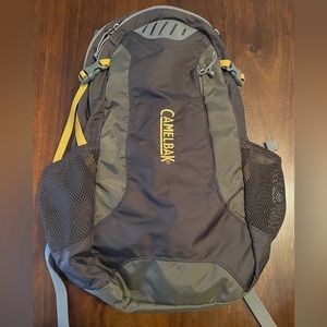 Full size camelbak